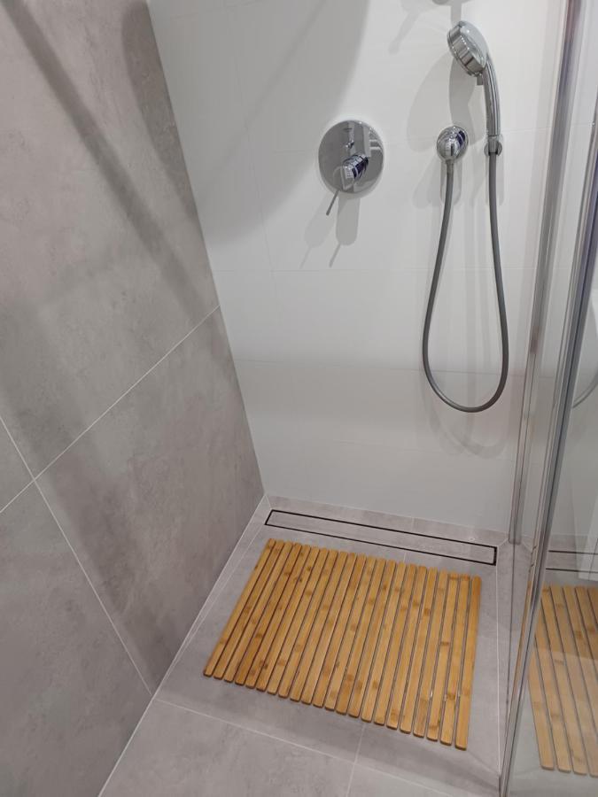 Mak Apartment Grobla - Free Parking - 3 Rooms غدانسك المظهر الخارجي الصورة