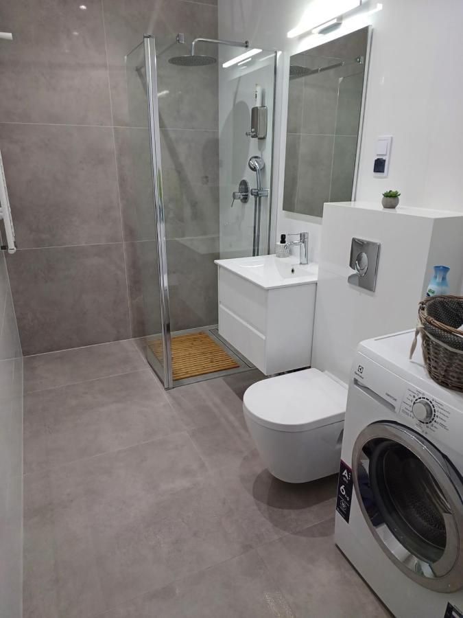 Mak Apartment Grobla - Free Parking - 3 Rooms غدانسك المظهر الخارجي الصورة
